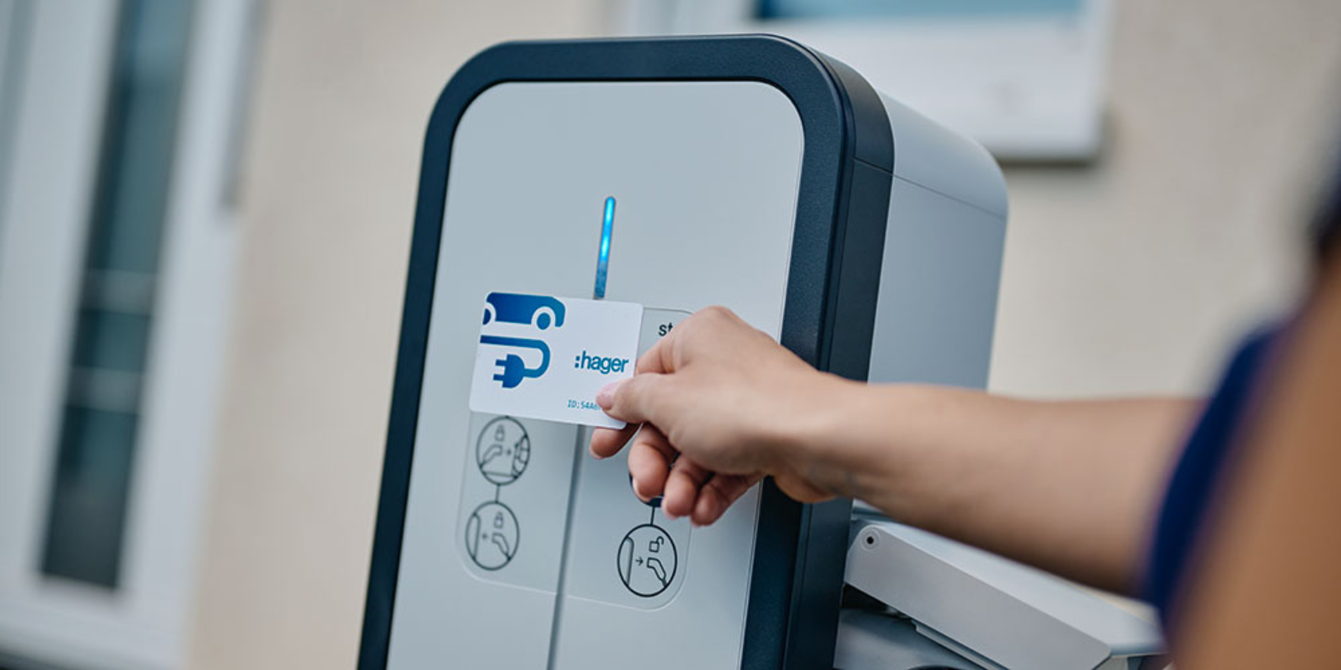 E-Mobilität öffentlicher Bereich bei Elektro Schweizer in Nürtingen