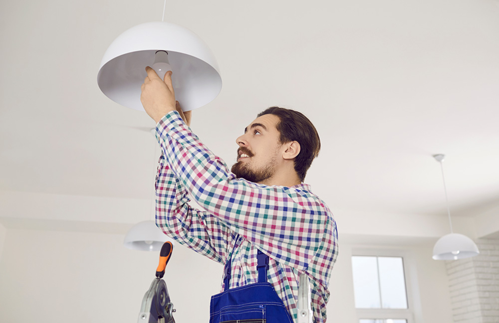 Energie sparen bei Elektro Schweizer in Nürtingen