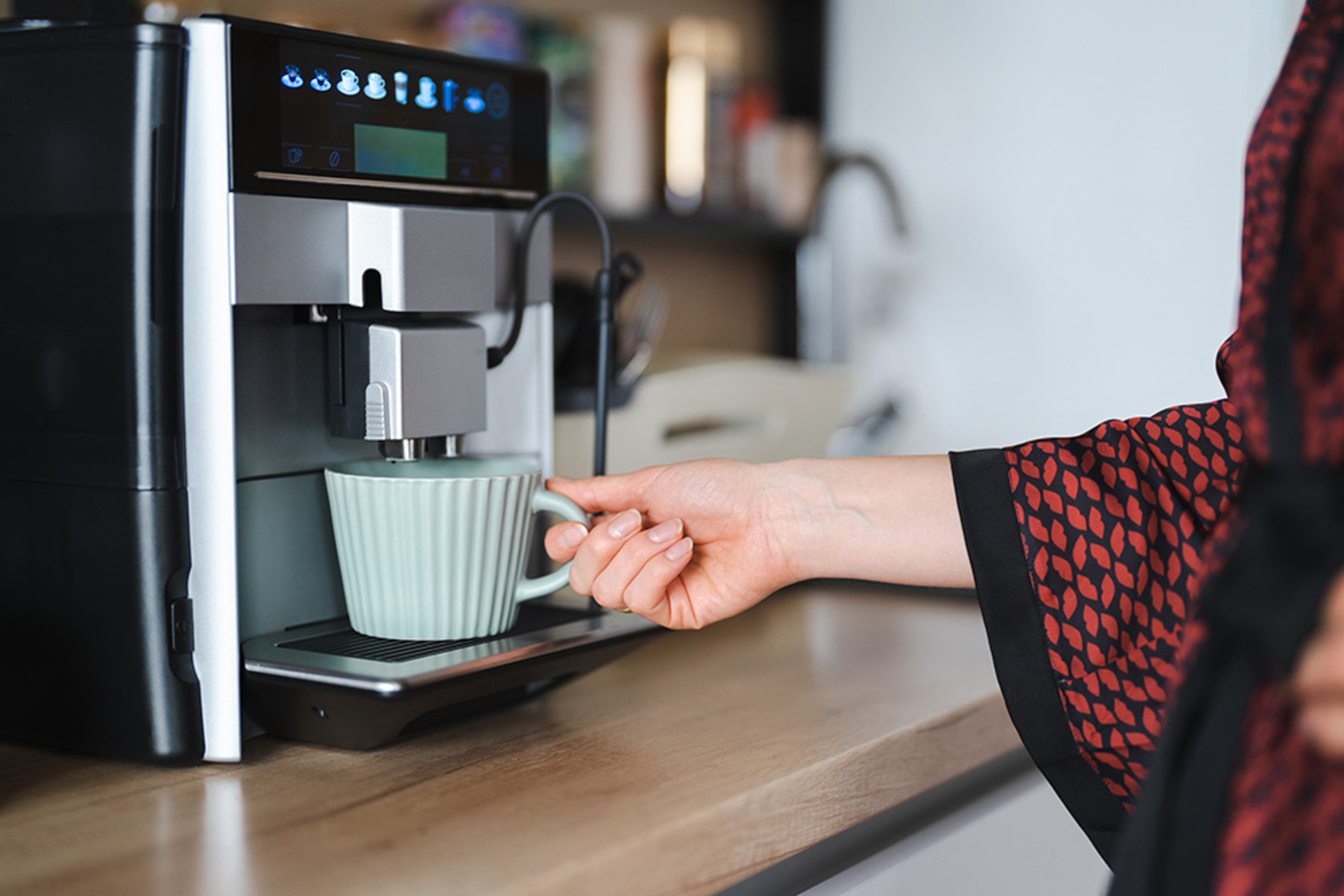 Kaffee­maschinen bei Elektro Schweizer in Nürtingen